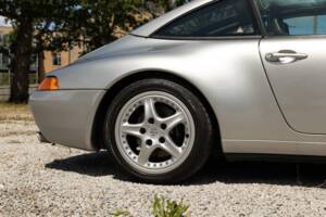 Image 30/46 de Porsche 911 Targa (1997)