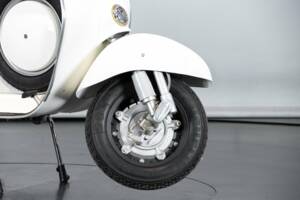 Image 25/41 de Piaggio Vespa 50 SS (1966)