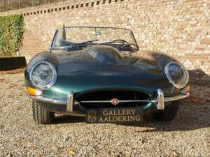 Image 6/50 de Jaguar Type E 4.2 (1967)
