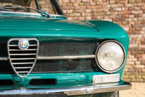 Bild 37/50 von Alfa Romeo Giulia 1300 GT Junior (1972)