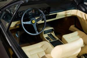 Bild 48/99 von Ferrari Mondial Quattrovalvole (1985)