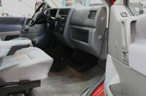 Bild 17/47 von Volkswagen T4 California 2.5 (1995)