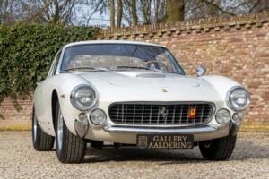 Bild 35/50 von Ferrari 250 GT/L Lusso (1964)