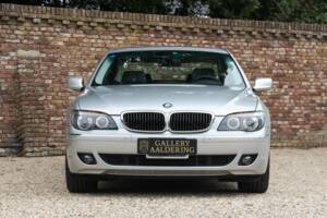 Immagine 12/50 di BMW 750i (2007)
