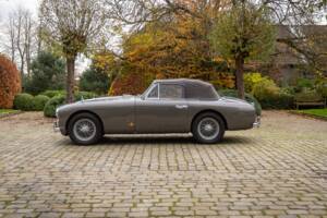 Afbeelding 4/29 van Aston Martin DB 2&#x2F;4 Mk II DHC (1956)