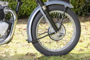 Bild 22/29 von Triumph DUMMY (1956)