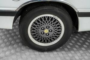 Bild 31/50 von Chrysler Le Baron 2.5 Turbo (1988)
