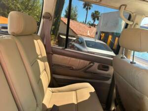 Image 23/41 of Toyota Land Cruiser J80 (1995)