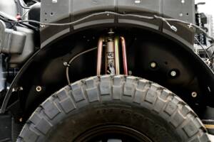 Bild 8/100 von Land Rover Defender 110 (2014)