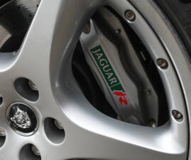 Bild 23/42 von Jaguar XKR (2003)