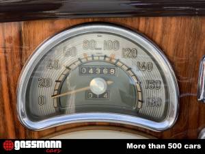 Image 14/15 of BMW 2,6 Luxus (1958)