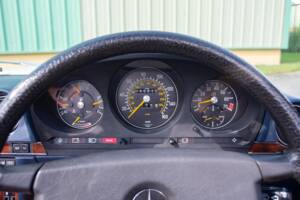 Afbeelding 21/35 van Mercedes-Benz 280 SL (1984)