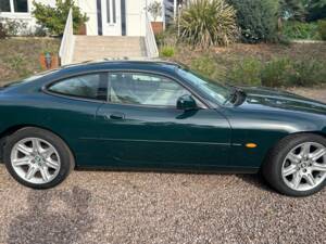 Image 3/18 of Jaguar XK8 4.0 (1998)