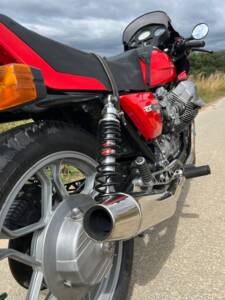 Image 23/26 de Moto Guzzi 850 LeMans III (1984)