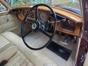 Image 23/52 of Rolls-Royce Silver Cloud II (1962)