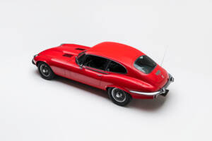 Image 5/5 de Jaguar Type E V12 (2+2) (1973)
