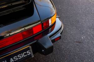 Afbeelding 12/62 van Porsche 911 Carrera 3.2 "#250.000 911" (1987)