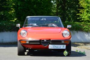 Imagen 8/50 de Alfa Romeo 2000 Spider Veloce (1981)