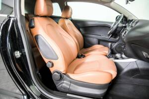 Afbeelding 16/48 van Alfa Romeo MiTo 0.9 TwinAir Turbo (2014)