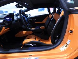 Bild 5/15 von Lamborghini Huracán Evo RWD (2020)