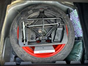 Image 22/36 of Jaguar XK 4.2 (2007)