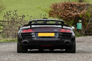 Immagine 6/35 di Audi R8 V10 Spyder (2011)