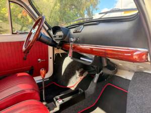 Bild 38/52 von FIAT 500 L (1969)