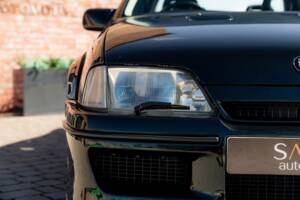 Image 10/75 of Lotus Carlton (1991)