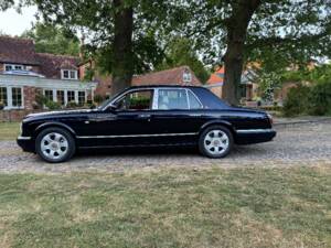 Image 7/25 of Bentley Arnage Red Label (2001)