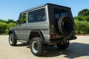 Immagine 7/50 di Mercedes-Benz 280 GE (SWB) (1981)