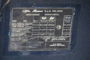 Image 37/50 of Alfa Romeo Giulia Nuova Super 1600 (1978)