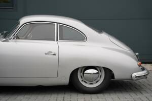Bild 10/50 von Porsche 356 1500 Super (1953)