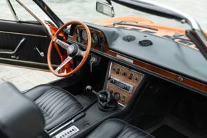 Bild 47/50 von FIAT Dino 2400 Spider (1972)