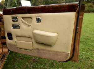 Bild 43/50 von Rolls-Royce Silver Shadow II (1979)