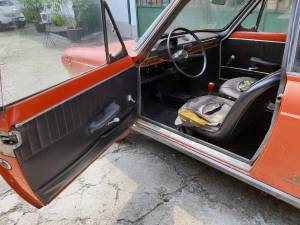 Image 11/27 of FIAT 850 Coupe (1968)