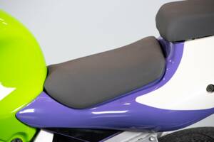 Afbeelding 30/50 van Kawasaki Ninja 750 ZX-7R (1996)