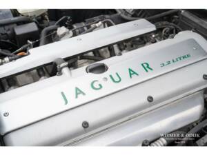 Bild 34/34 von Jaguar XJ6 3.2 Executive (1997)