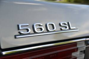 Image 25/79 de Mercedes-Benz 560 SL (1988)