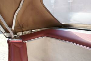 Image 43/50 de Mercedes-Benz 230 SL (1967)