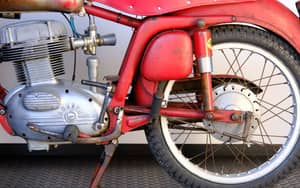 Image 44/83 of MV Agusta 175 CS Sport Disco Volante (1955)