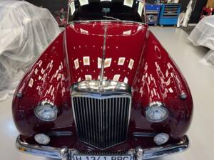 Image 36/81 of Bentley S 1 (1959)