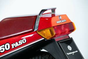 Image 14/50 de Ducati 750 Paso (1987)