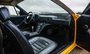 Image 4/26 of De Tomaso Pantera (1972)