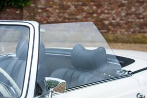 Image 21/50 de Mercedes-Benz 280 SL (1971)