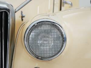 Image 13/15 de MG TF (1955)