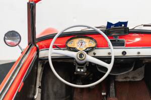 Afbeelding 29/33 van Autobianchi Bianchina Convertible (1967)