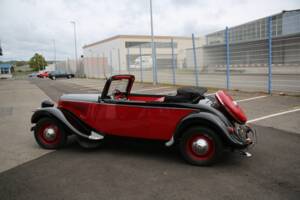 Immagine 1/45 di Citroën Traction Avant 11 BL (1952)