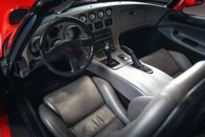 Image 6/15 of Dodge Viper RT/10 (1994)