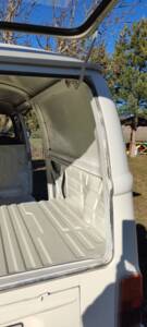 Imagen 45/50 de Volkswagen T2b panel van (1979)
