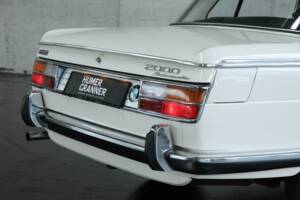 Immagine 15/50 di BMW 2000 (1969)